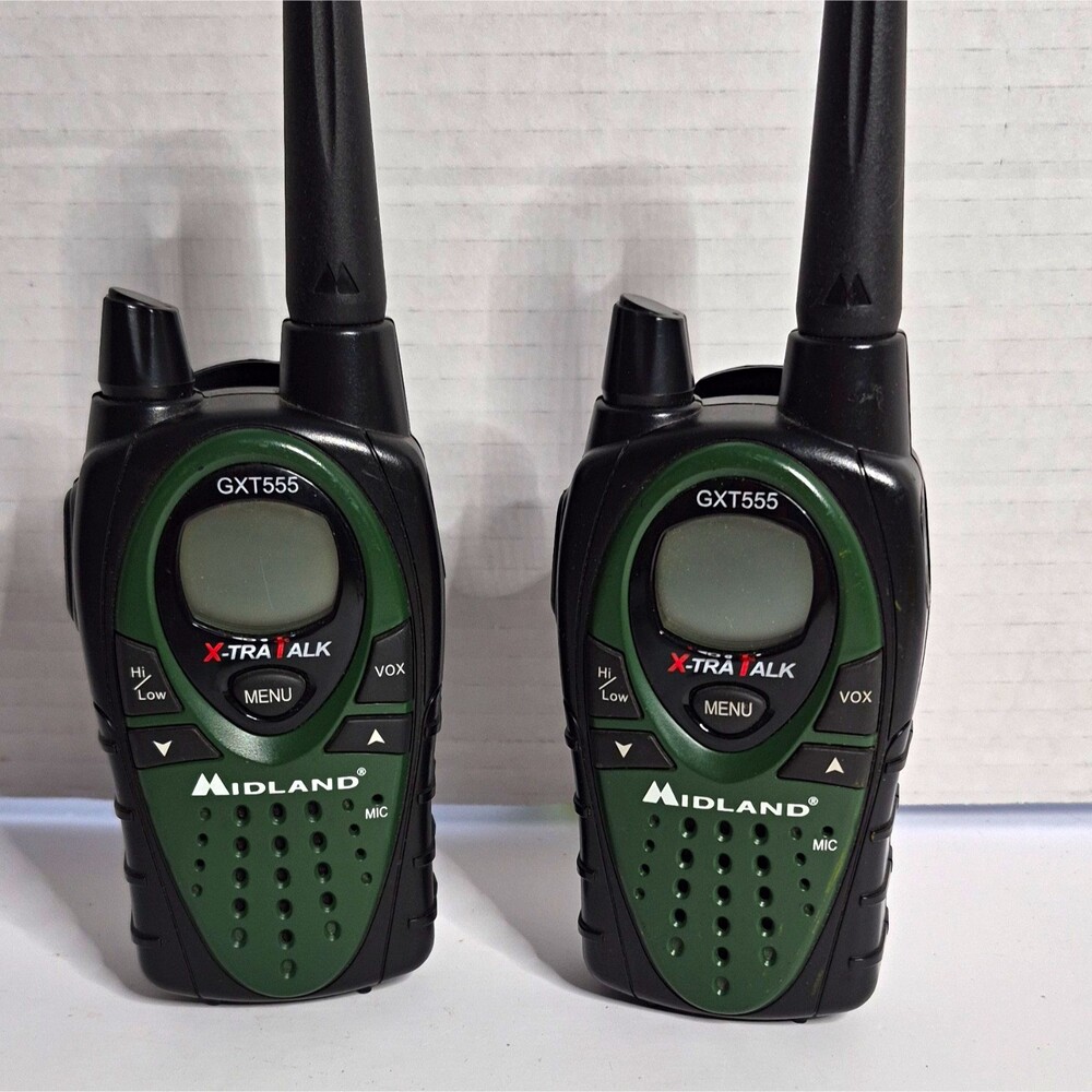 Pair of Midland GXT555 Two-Way Radios Walkie Talkies Tested Working
